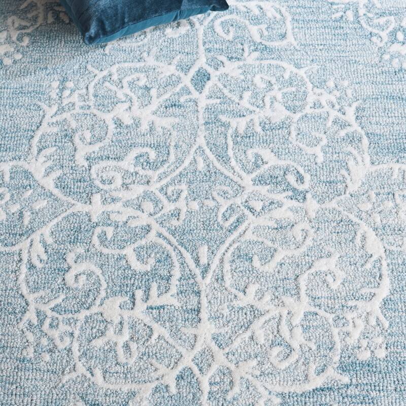 SAFAVIEH Handmade Metro Doritta Wool Rug