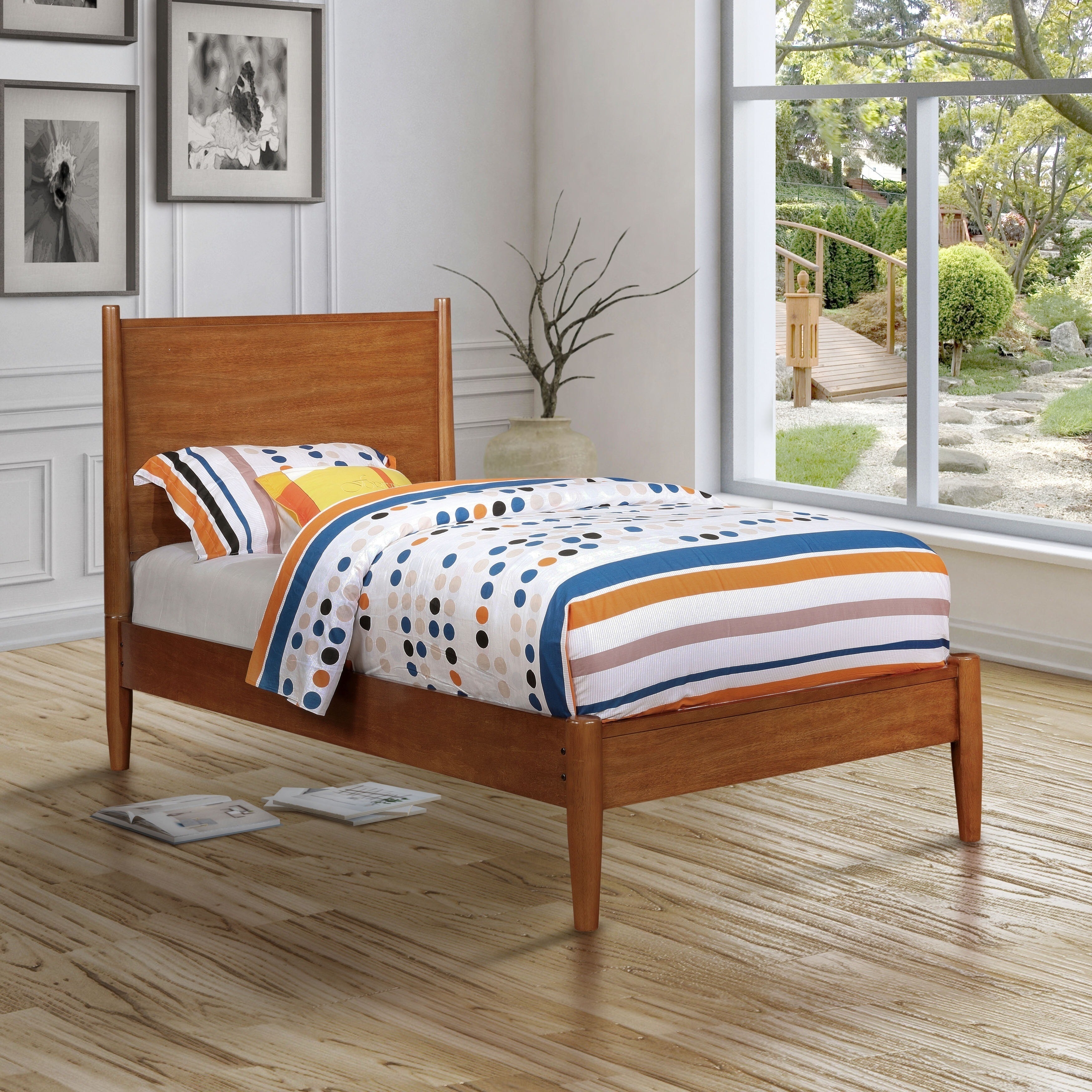 Furniture of America Coop Mid-Century Modern Wood Teen Platform Bed