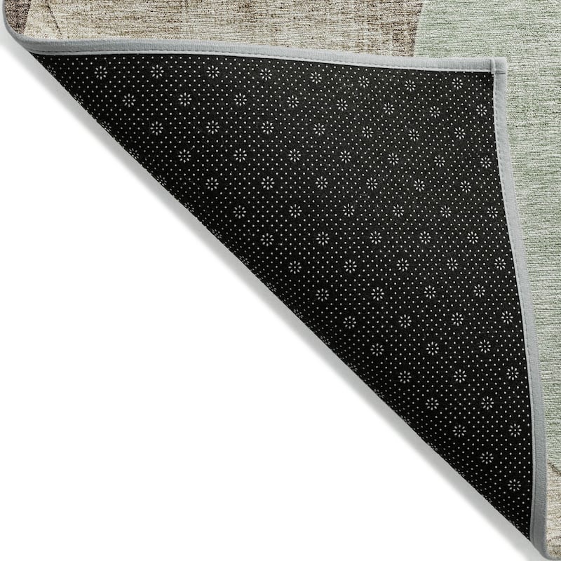 HomeRoots Geometric Transitional Rectangle Outdoor Rug