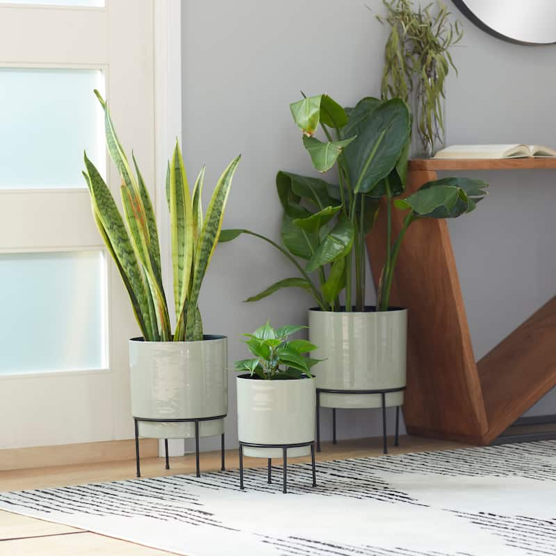 Metal Planter with Removable Black Stand (Set of 3) - S/3 10" 13" 14"H - Grey