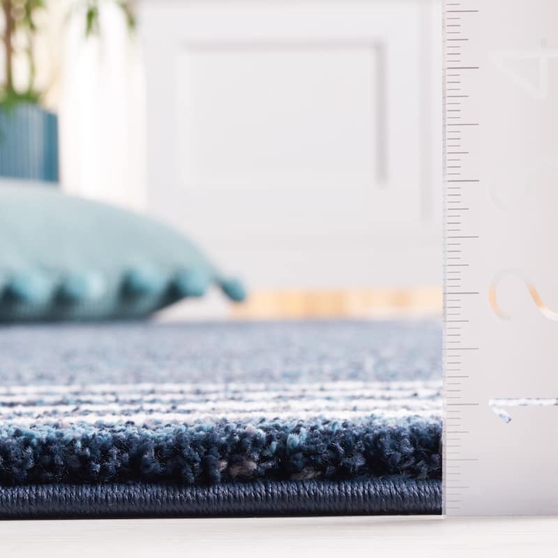 SAFAVIEH Symphony Cordia Traditional Rug