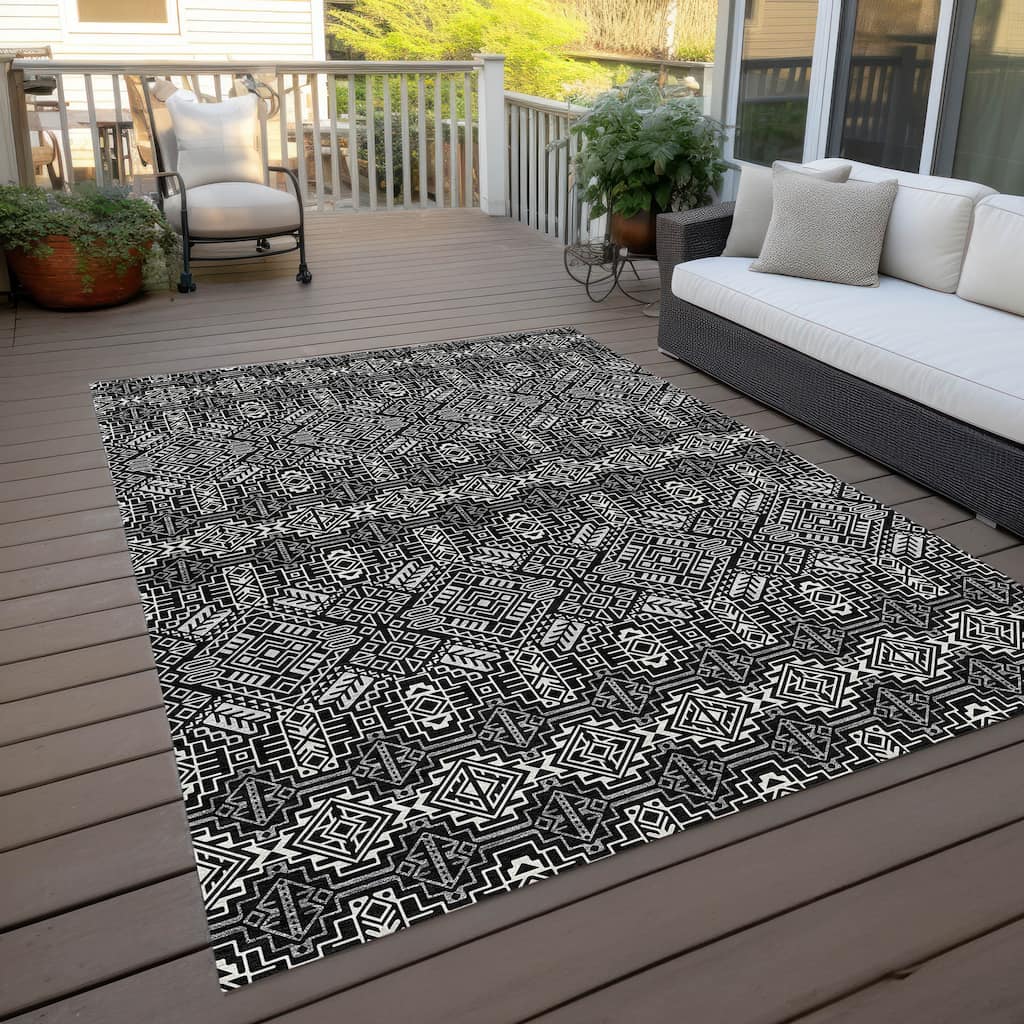 Machine Washable Indoor/ Outdoor Moroccan Boho Chantille Rug