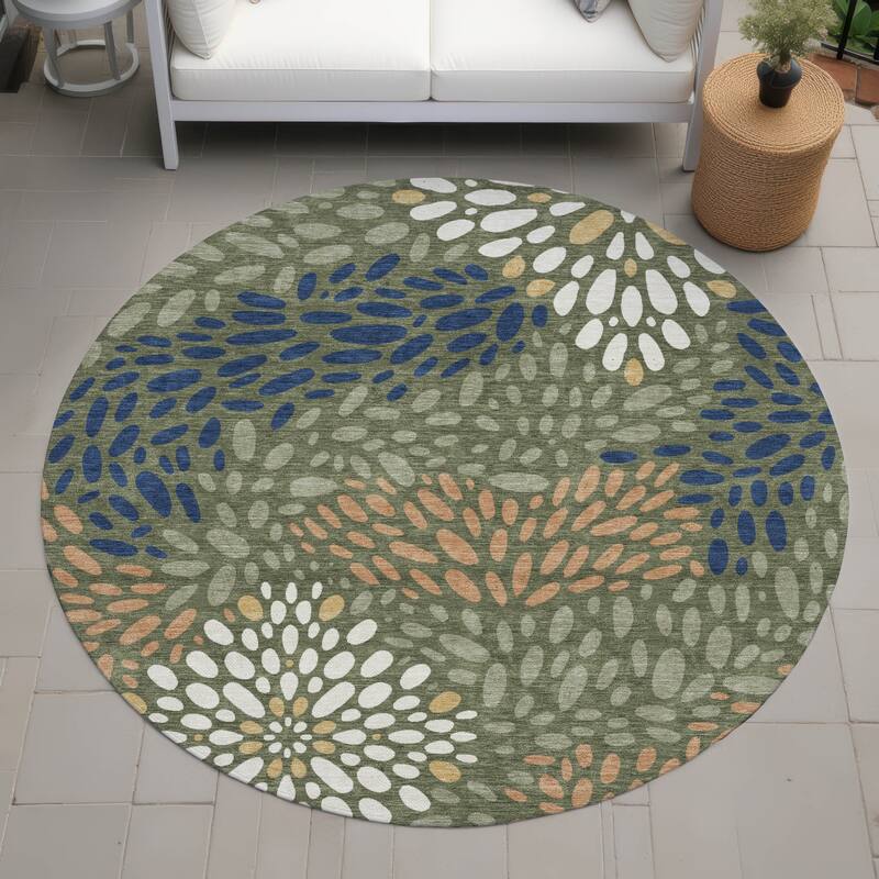 Machine Washable Indoor/ Outdoor Modern Genoa Chantille Rug - Olive - 8' x 8'