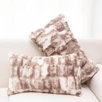 https://ak1.ostkcdn.com/images/products/is/images/direct/becfb358a9b0fc072420f791076848e3c9d7434a/Cheer-Collection-Set-of-2-Decorative-Faux-Fur-Throw-Pillow.jpg?imwidth=200&impolicy=medium