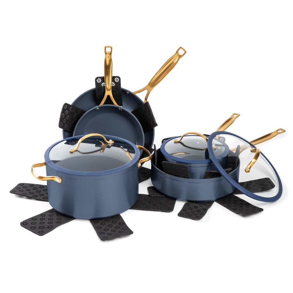 https://ak1.ostkcdn.com/images/products/is/images/direct/bed22f7ad8a0ef689e6a5fc05fcad71a7ee12a32/Non-Stick-Pots-and-Pans-12-Piece-Cookware-Set.jpg