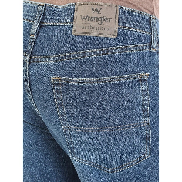 wrangler regular fit comfort flex waistband