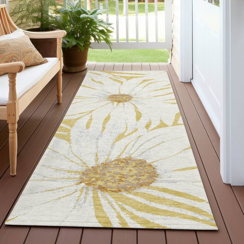 Machine Washable Indoor/ Outdoor Floral Chantille Rug - Gold - 2'3" x 7'6"
