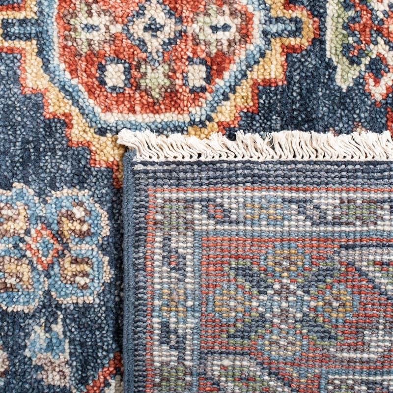 SAFAVIEH Handmade Samarkand Crissy Traditional Oriental Wool Rug