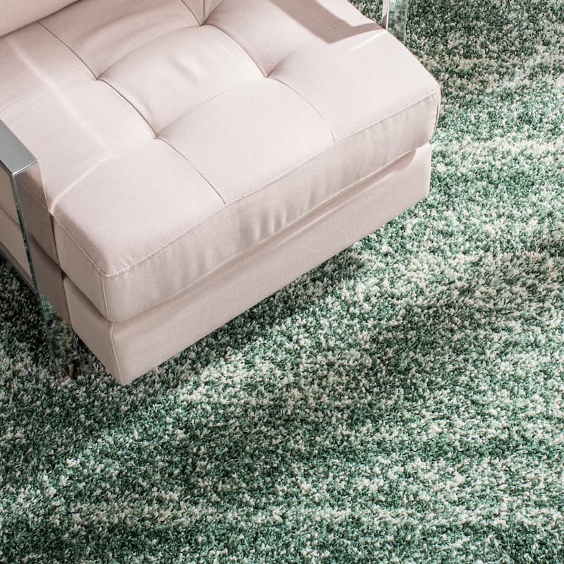 SAFAVIEH Hudson Shag Justine Modern 2-inch Thick Rug