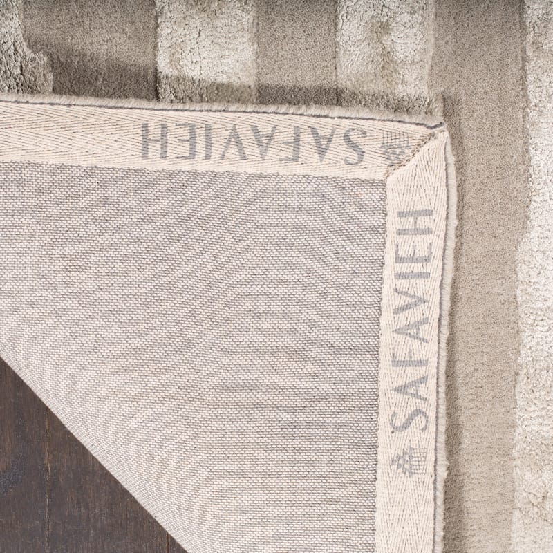 SAFAVIEH Handmade Soho Vitaliana Stripes N.Z. Wool Rug