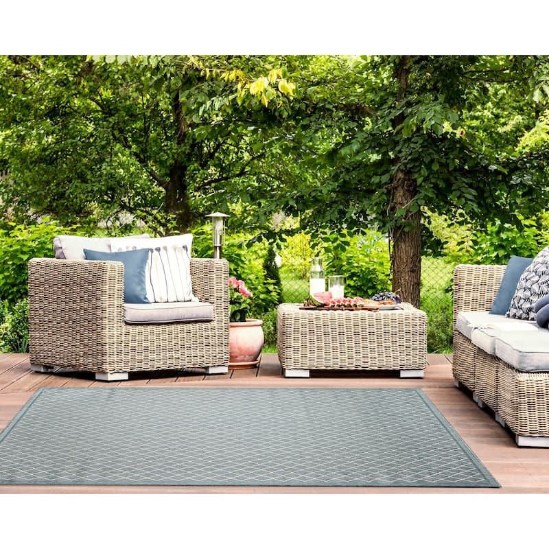 Liora Manne Carmel Diamonds Indoor/Outdoor Area Rug