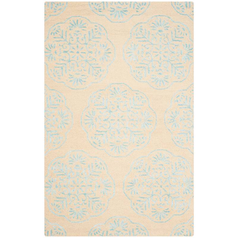 SAFAVIEH Handmade Bella Abygaelle Modern Floral Wool Rug