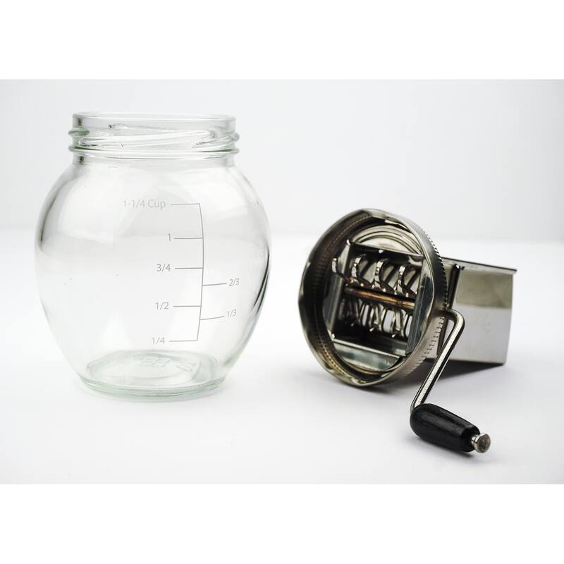 Vintage Nut Grinder - 1.25 Cup Capacity