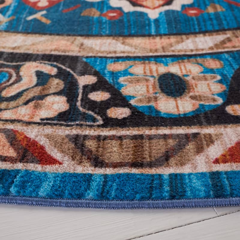 SAFAVIEH Riviera Machine Washable Slip Resistant Wilma Oriental Rug