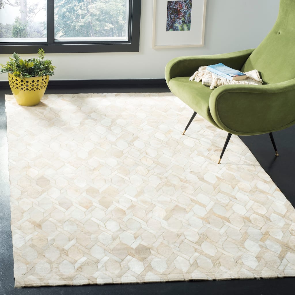 SAFAVIEH Studio Adolfina Handmade Leather Rug
