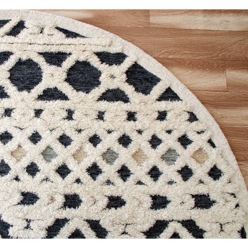 Sevita Diverse Modern Geometric Hand-Tufted Round Rug