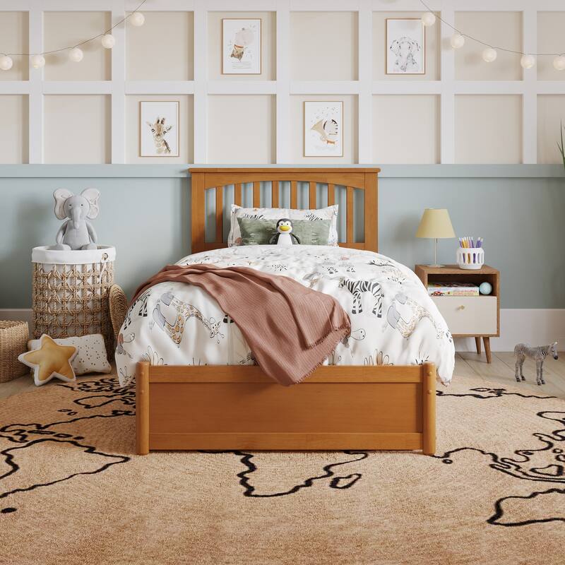 Everett Platform Bed with Panel Footboard and Twin Trundle