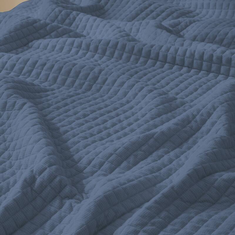 Wonderful Waffle Quilt Set 3 Piece Solid Bedding Set