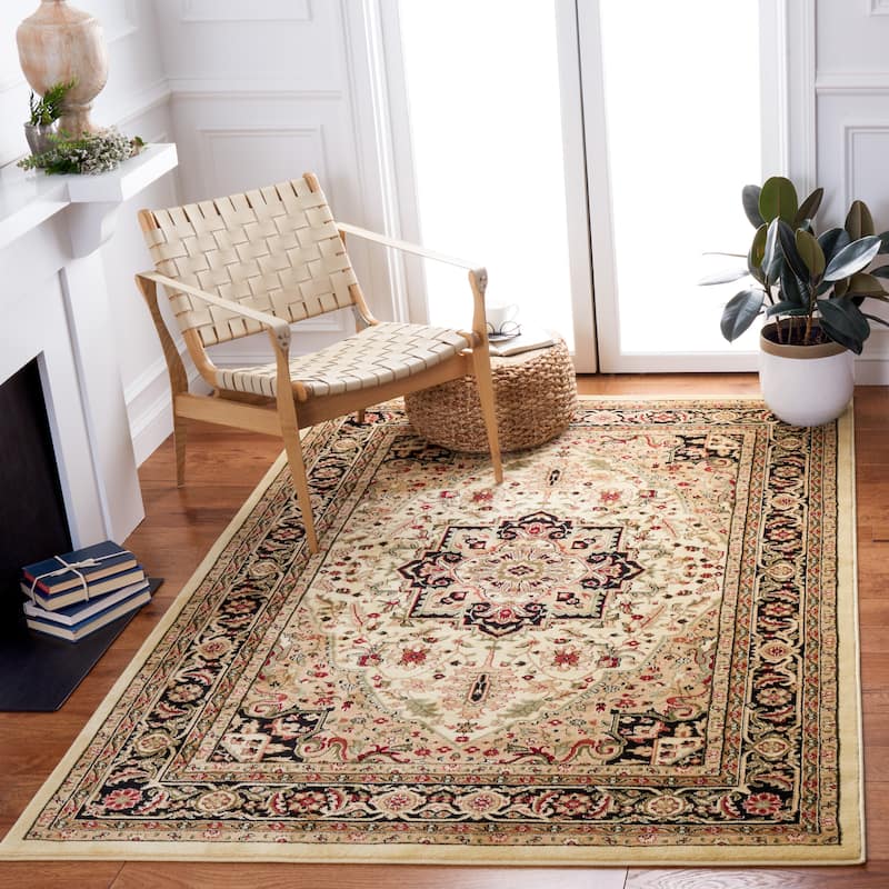SAFAVIEH Lyndhurst Feryal Traditional Oriental Medallion Rug - 5'3" x 7'6" - Beige/Black - Rectangle