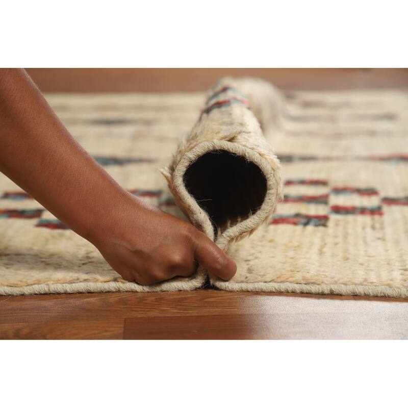 Geometric Moroccan Oriental Area Rug Hand-Knotted Beige Wool Carpet - 6'6" x 9'7"