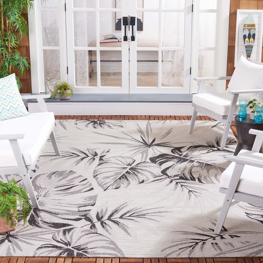 SAFAVIEH Courtyard Evely Transitional Indoor/Outdoor Rug.