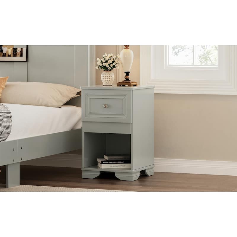 Nightstand With Drawer And Open Shelf, Retro Style Bedside Table With Classic Design And Metal Handle