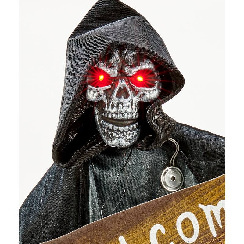 31" Light Up Standing Reaper w/ Welcome Sign