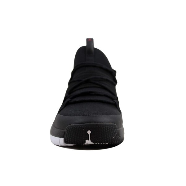 jordan trainer pro black red