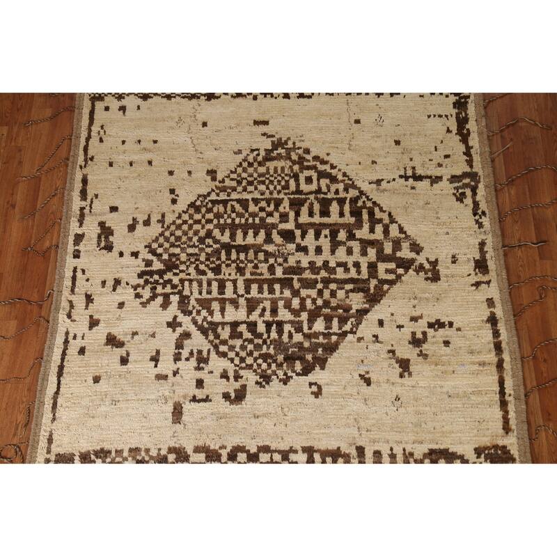 Hand Knotted Oriental 100% Wool Carpet Modern Tribal Beige & Ivories Moroccan Area Rug - 7' 10'' X 5' 9''