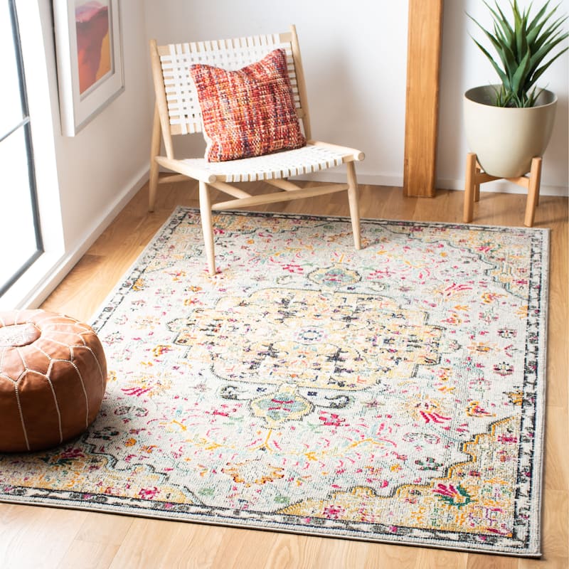 SAFAVIEH Madison Sabire Boho Medallion Distressed Rug - 3' x 5' - Grey/Gold