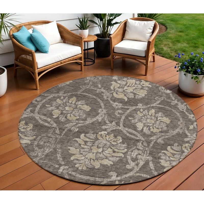 HomeRoots Floral Traditional Rectangle Outdoor Rug - 8' Round
