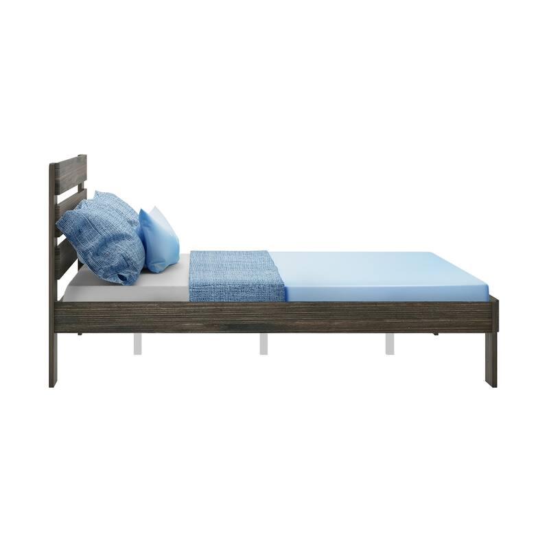 Max and Lily Farmhouse Queen Bed with Plank Headboard