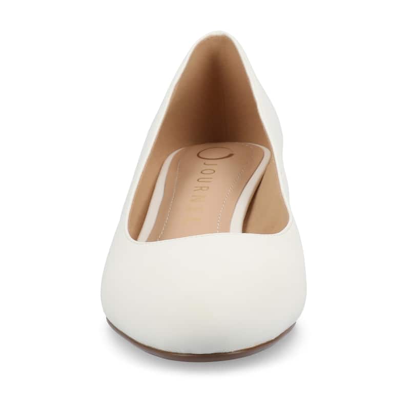 Journee Women's Saarii Wide Width Pumps - White - 11