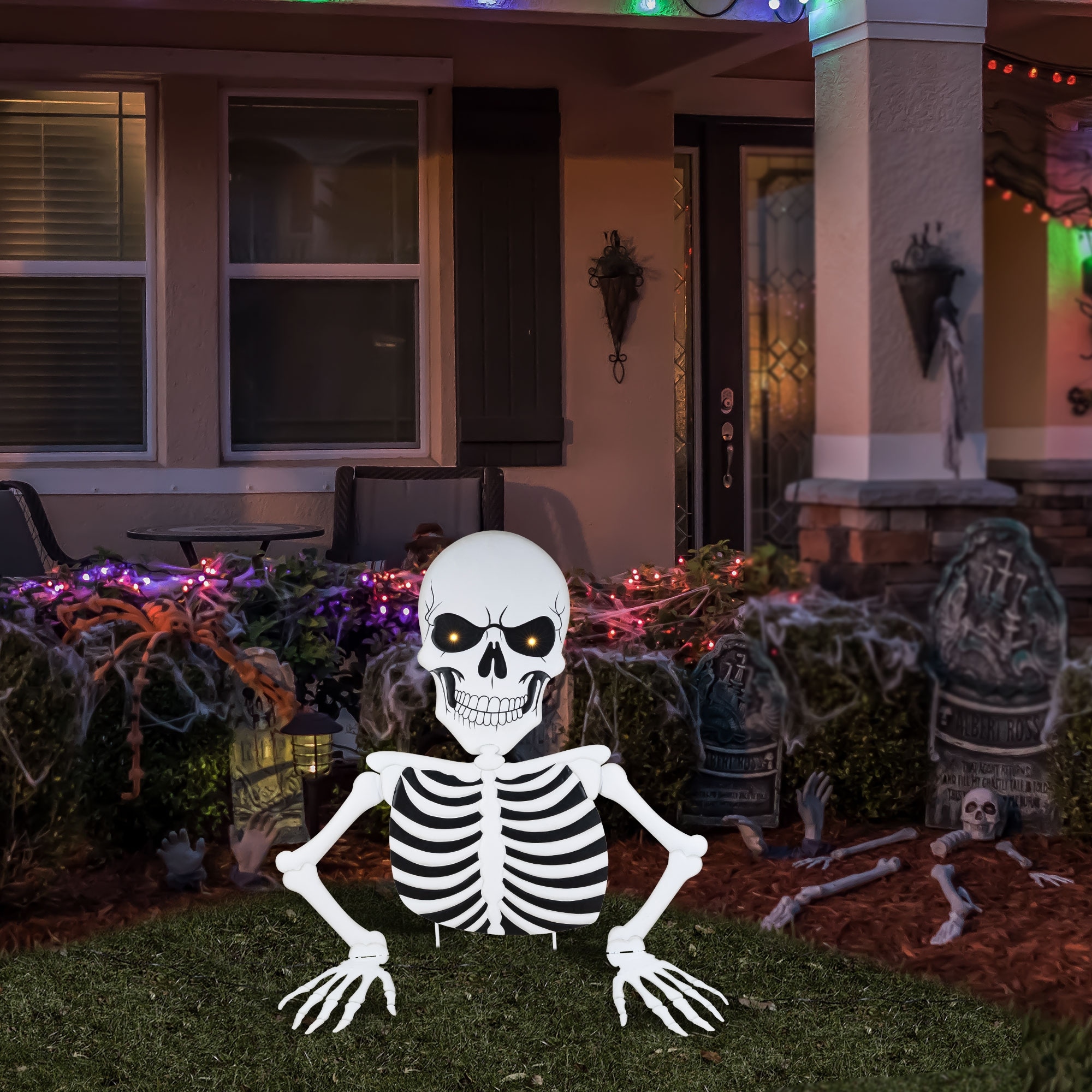 Glitzhome 35.75"H Halloween Lighted Metal Ground Breaking Skeleton Yard Stake with Timer