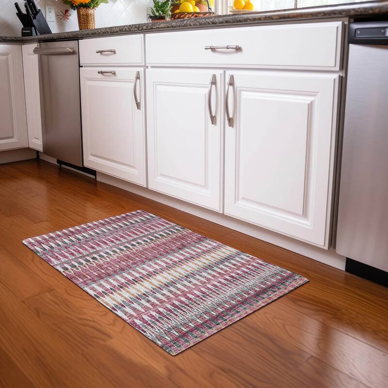 Premium Washable Super Soft Modern Flair Mayfield Rug - Mauve - 1'8" x 2'6"