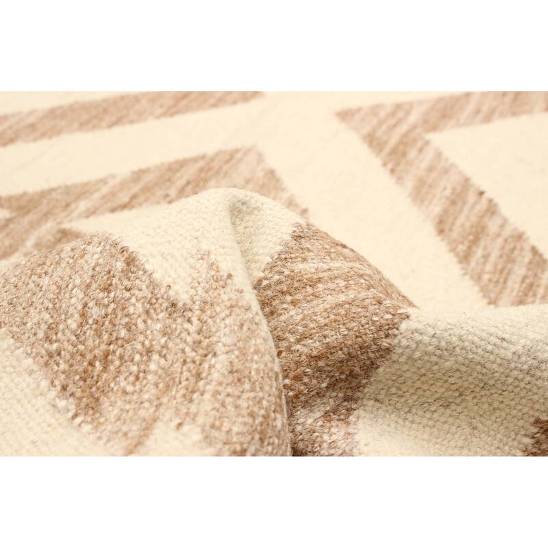ECARPETGALLERY Flat-Weave Ankara FW Ivory Wool Kilim - 5'2 x 7'10