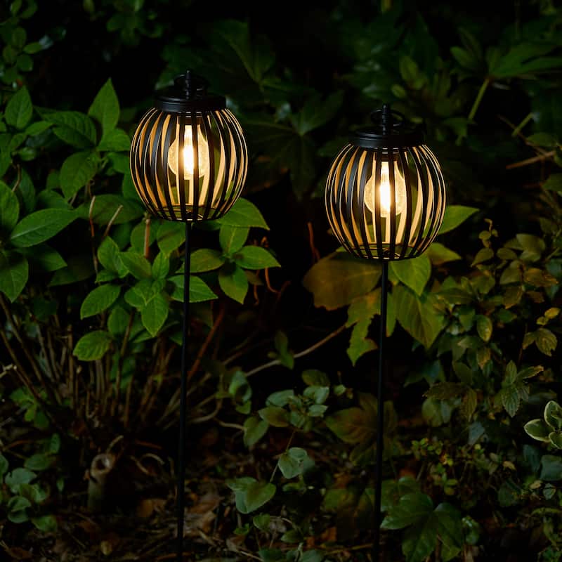 Glitzhome Metal Stripes Waterproof Solar Powered Outdoor Lantern with Garden Stake