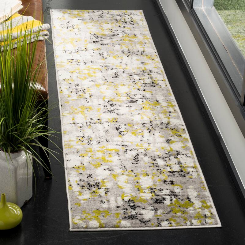 SAFAVIEH Skyler Jossie Modern Abstract Rug - 2' x 6' Runner - Grey/Green
