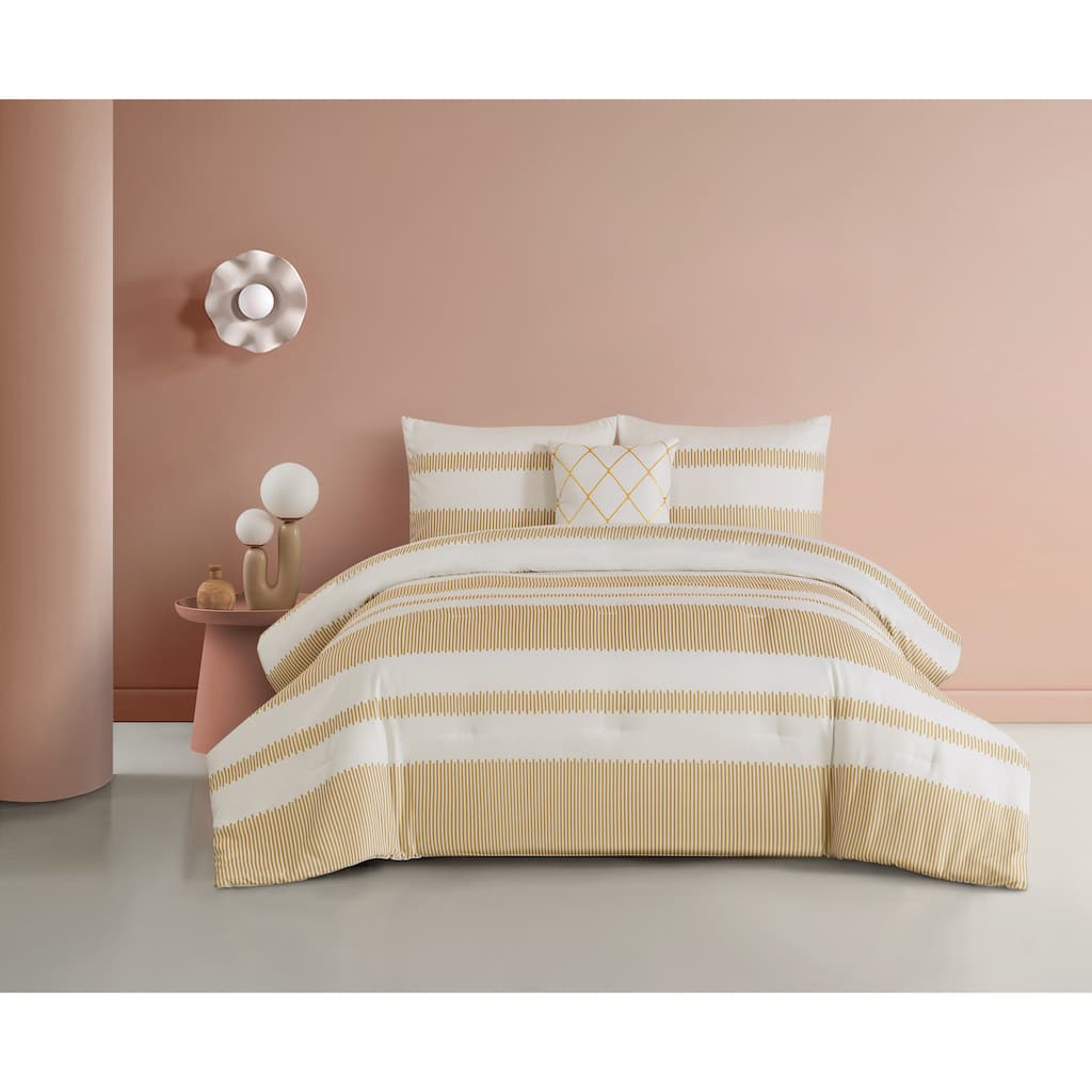Alina 4 Piece Comforter Set