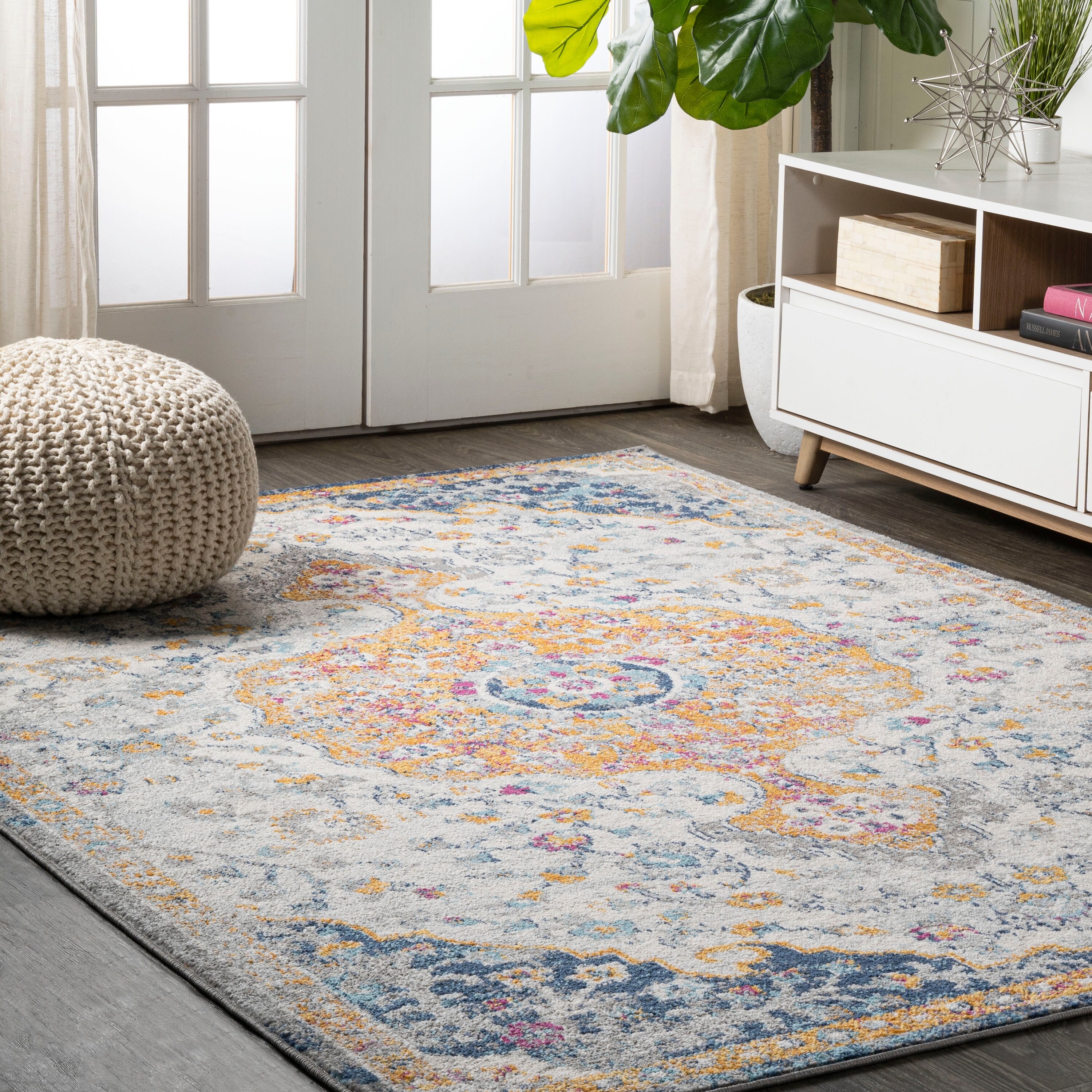 Bohemian Light Gray/Cream 3 X 5 Vintage JONATHAN Y Minori Filigree Medallion Area-Rugs For Bedroom And Living Room Bohemian Light Gray/Cream 3 X 5 Vintage JONATHAN Y Minori Filigree Medallion Area-Rugs For Bedroom And Living Room