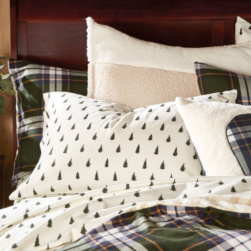 G.H. Bass & Co. Spruce Trees Cotton Flannel Sheet Set