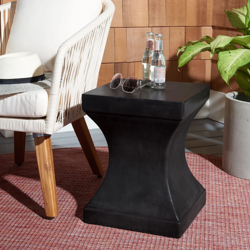 SAFAVIEH Outdoor Selvaggia Concrete Indoor/Outdoor Accent Table - 13.7" W x 13.7" L x 17.7" H - 14Wx14Dx18H