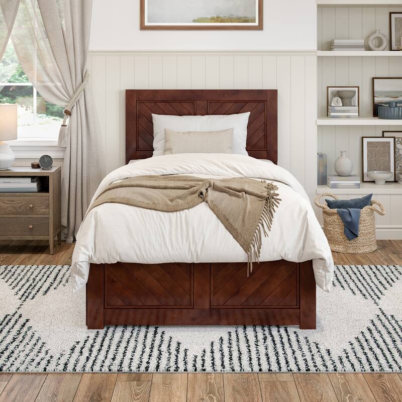 Canyon Platform Bed with Matching Footboard & Storage Drawers