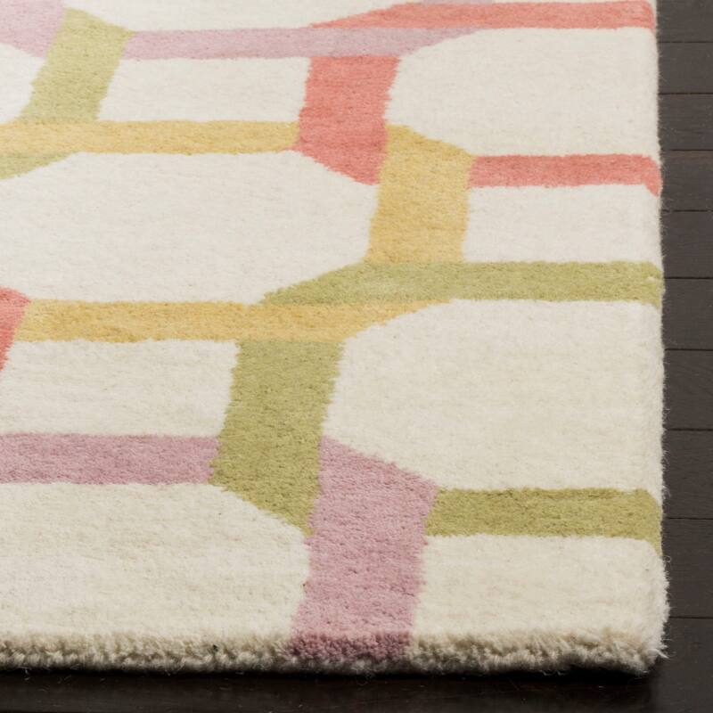 Martha Stewart by SAFAVIEH Color Chain Wool Rug