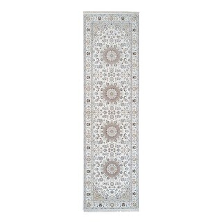 Shahbanu Rugs Ivory, Wool And Silk Hand Knotted, Nain With Flower 