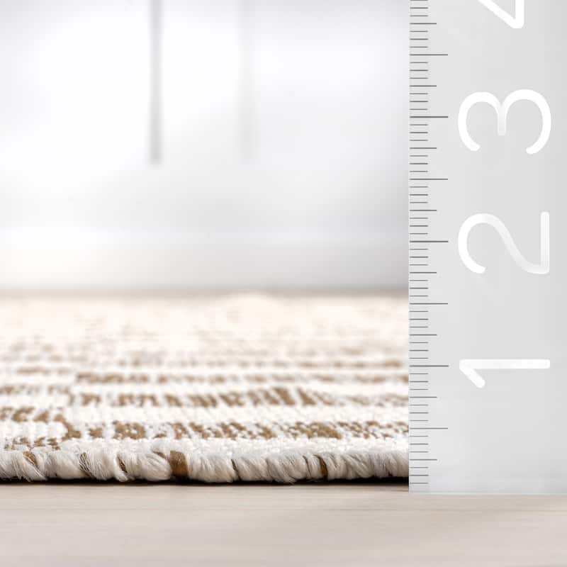 Nuloom Stormie Checkered Indoor/Outdoor Area Rug