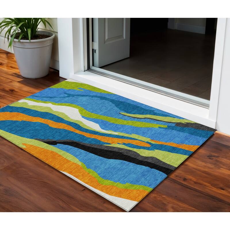 HomeRoots Abstract Transitional Rectangle Outdoor Rug - 3' x 5'