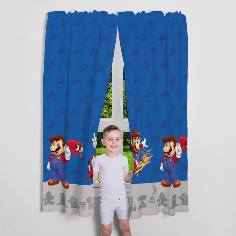 Super Mario "World Wide Mario" 63" Drapes