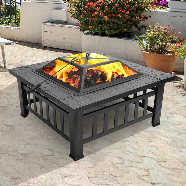 Metal Portable 32 inch Courtyard Fire Pit with Accessories On