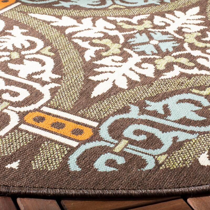 SAFAVIEH Veranda Rexhie Indoor/ Outdoor Waterproof Patio Backyard Rug